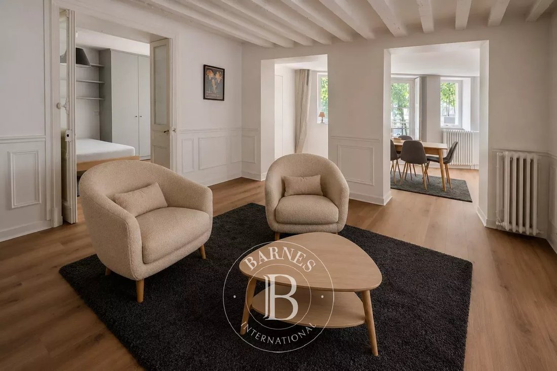 Apartment in Notre Dame, Versailles, France 1 - 18448268