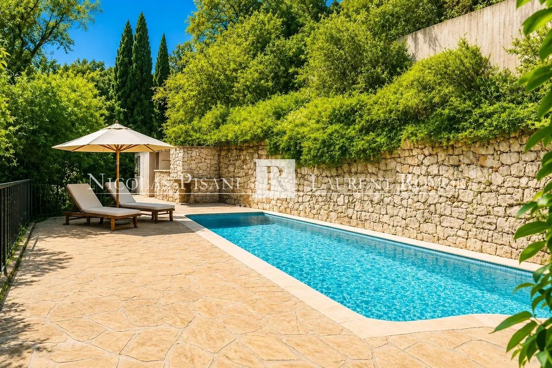 Villa in La Turbie, Provence-Alpes-Côte d'Azur, France 1 - 18449819