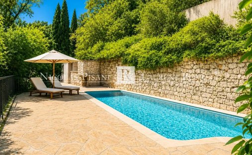 Villa in La Turbie, Provence-Alpes-Côte d'Azur, France 1