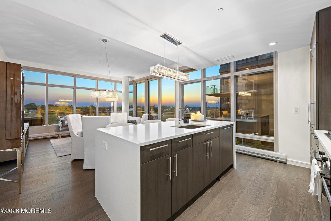 Condo in Long Branch, New Jersey, United States 1 - 18446546