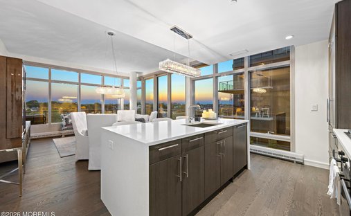Condo in Long Branch, New Jersey, United States 1