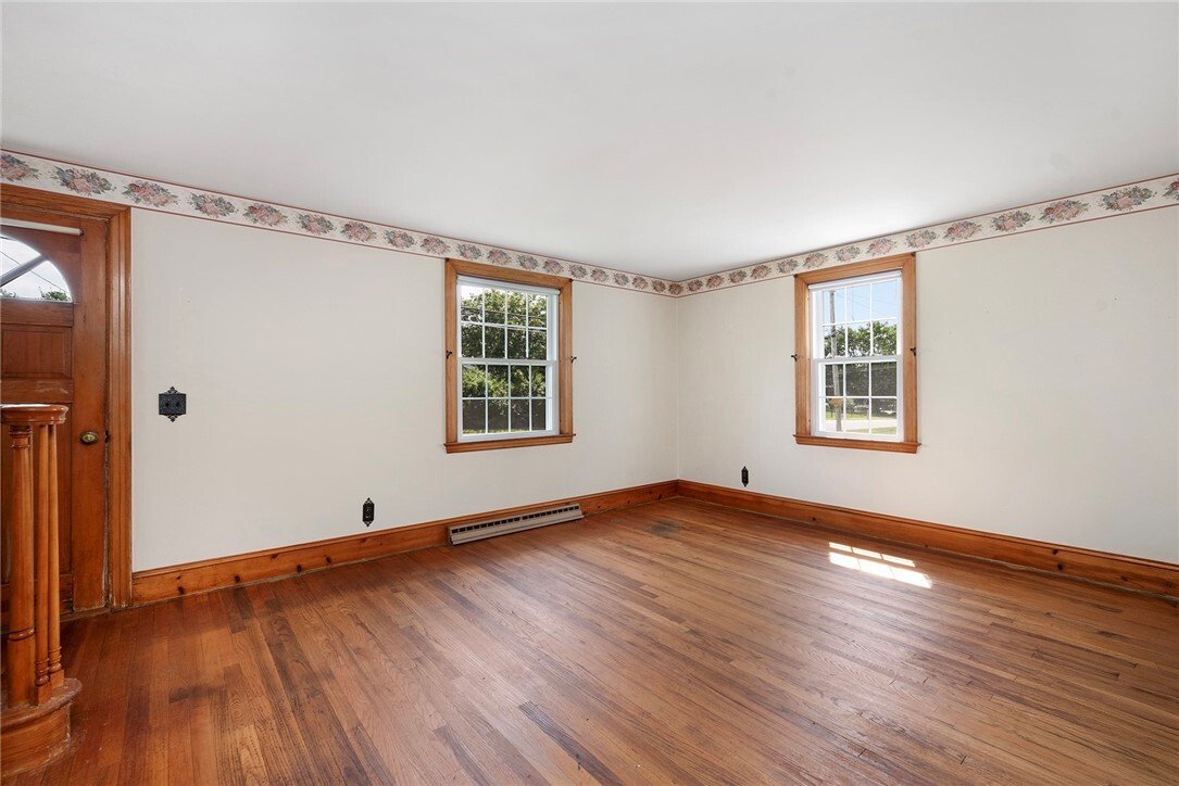 House in Bristol, Rhode Island, United States 5 - 18446037