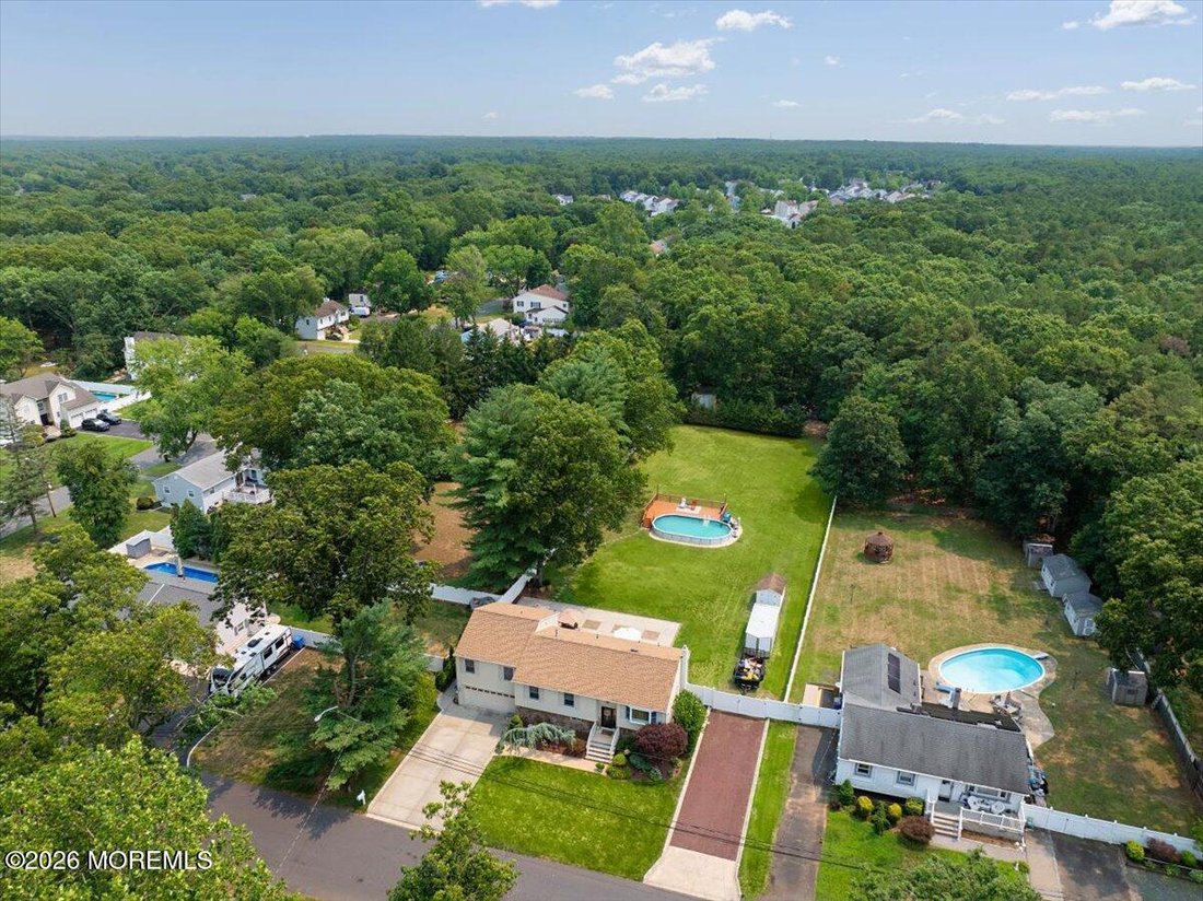 House in Old Bridge Township, New Jersey, United States 2 - 18447237