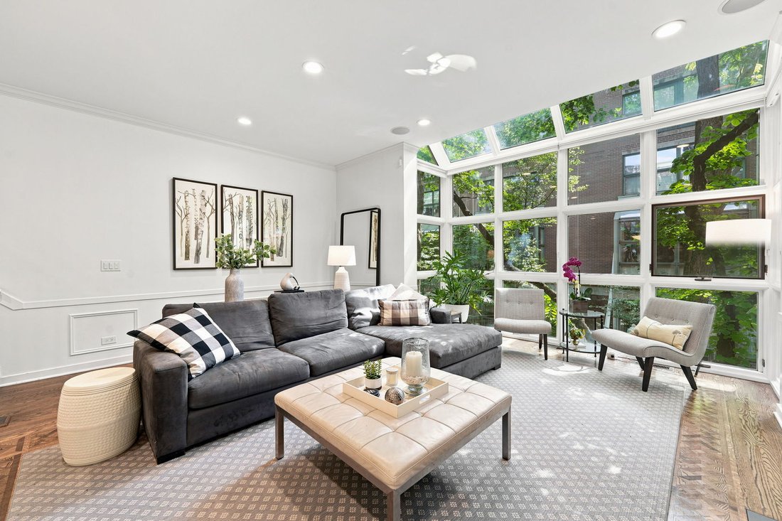 Condo in Chicago, Illinois, United States 3 - 18450690
