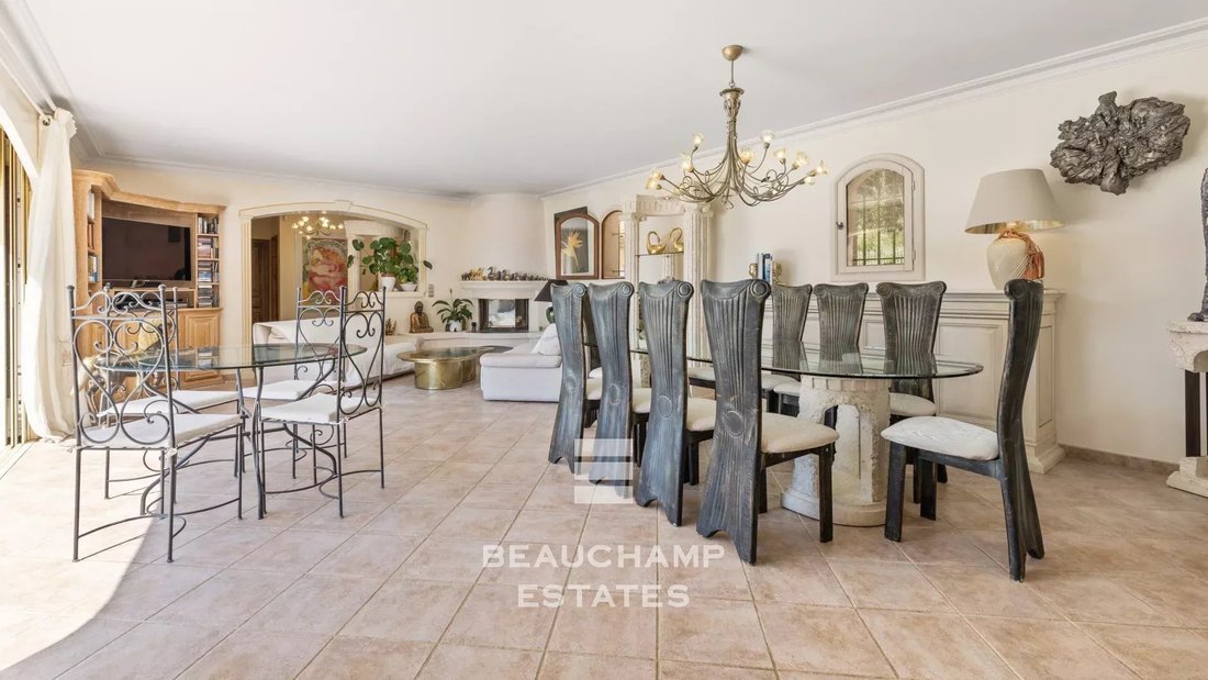 Villa in Cabris, Provence-Alpes-Côte d'Azur, France 3 - 18448082