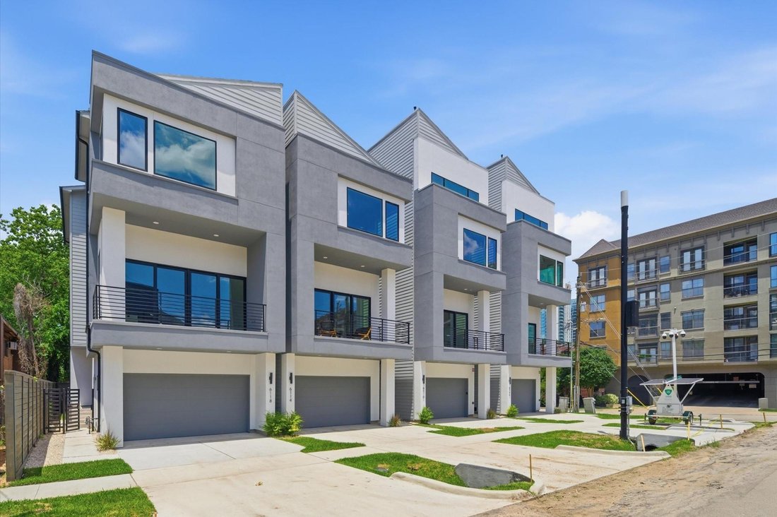 House in Houston, Texas, United States 2 - 18446756