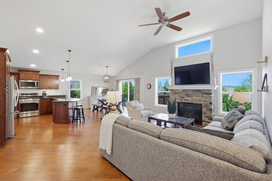 House in Sun Prairie, Wisconsin, United States 5 - 18445964
