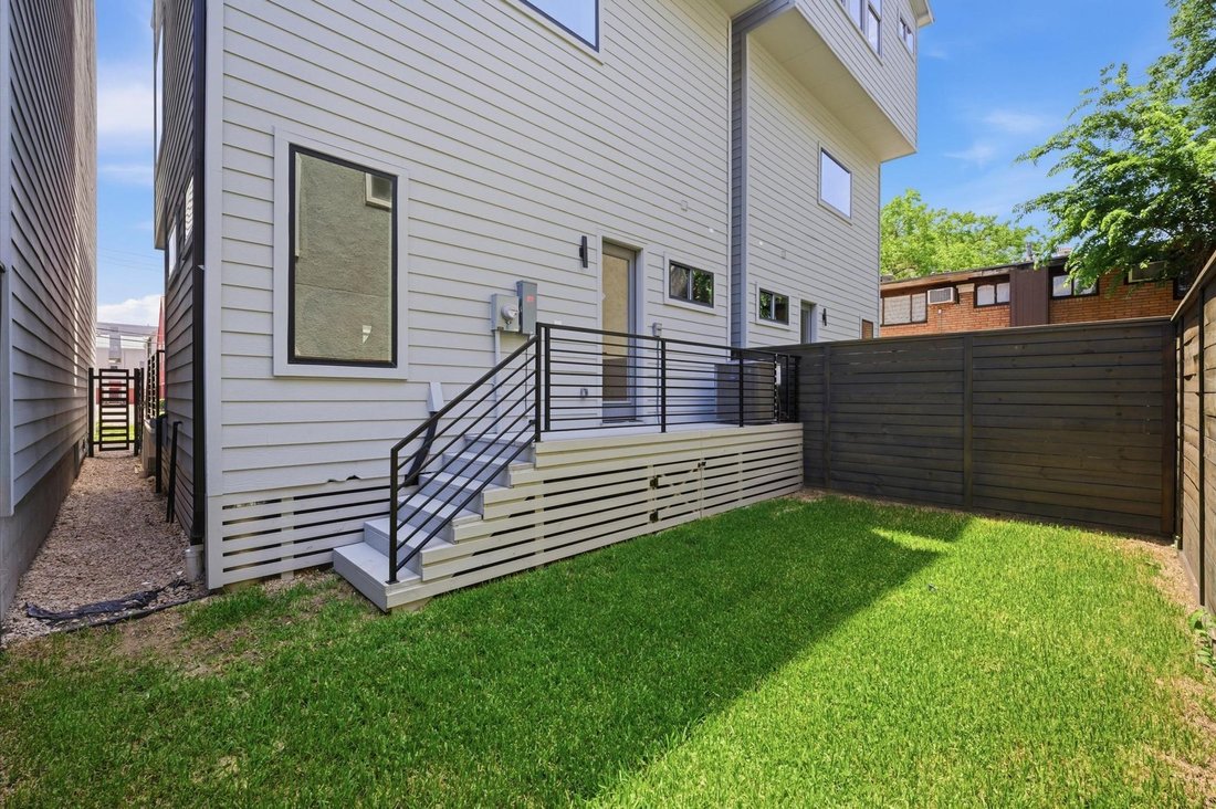 House in Houston, Texas, United States 5 - 18446756