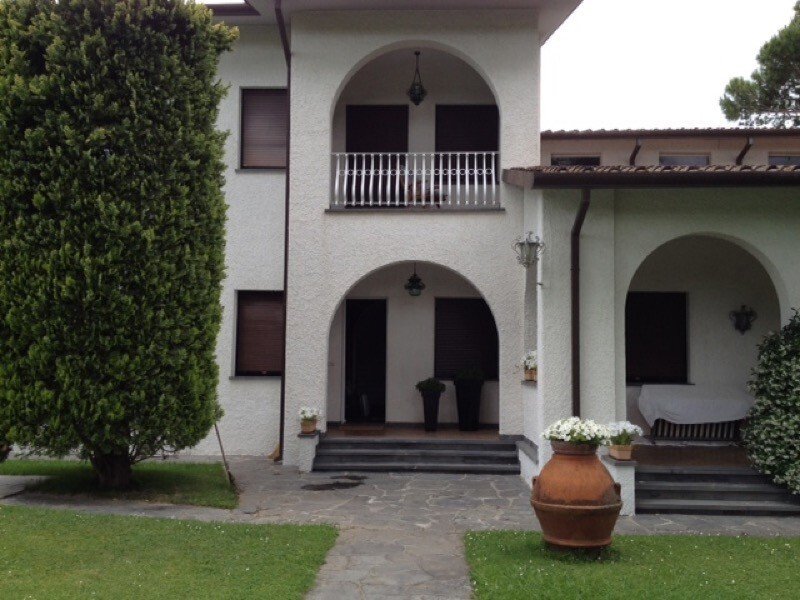 Villa in Center, Forte dei Marmi, Tuscany 1 - 18446271