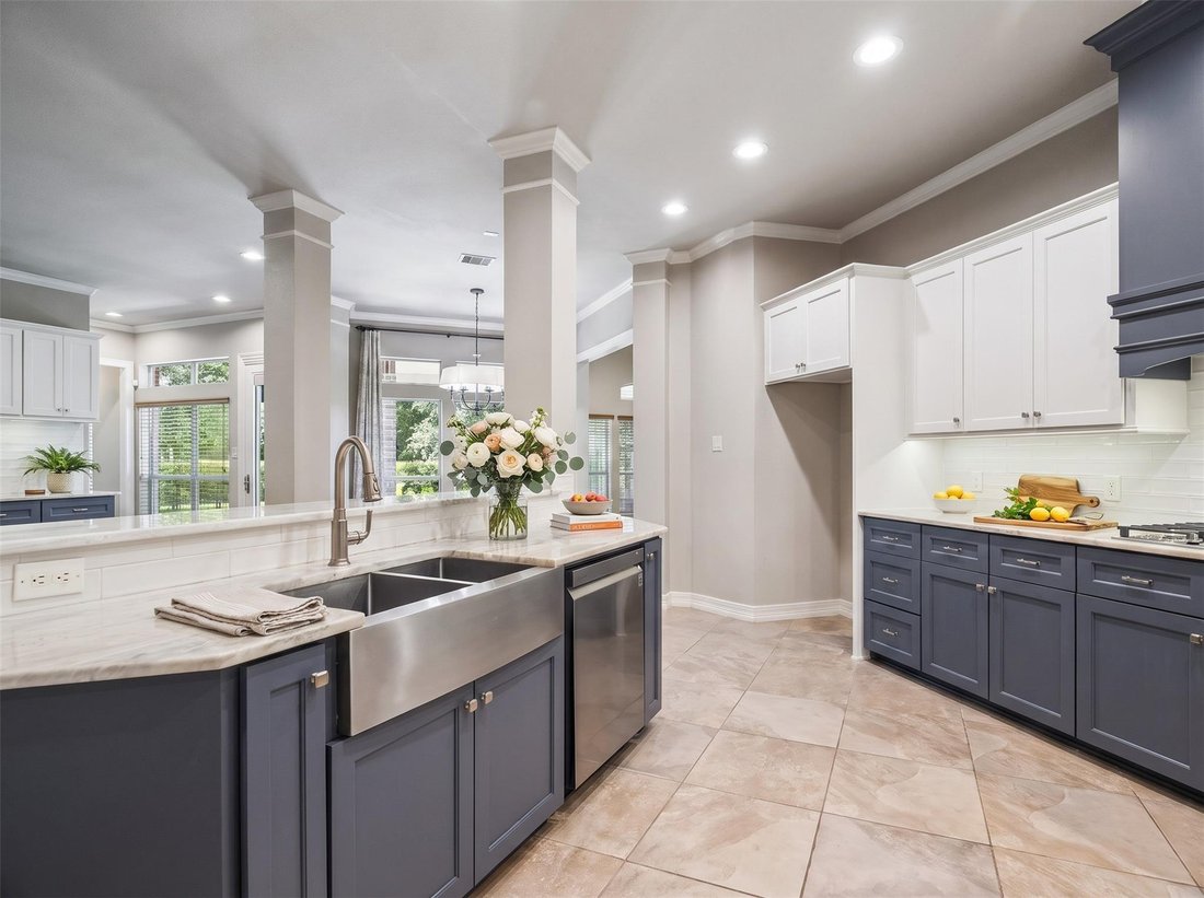 House in Houston, Texas, United States 3 - 18101140