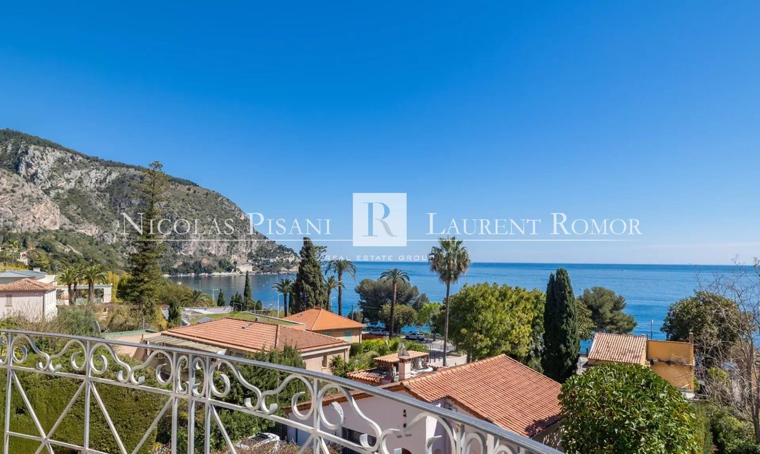 Villa in Èze, Provence-Alpes-Côte d'Azur, France 3 - 18449714