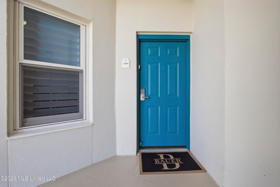 Condo in Biloxi, Mississippi, United States 5 - 18450784