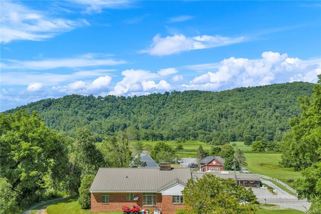 House in Sugar Grove, North Carolina, United States 2 - 16904602