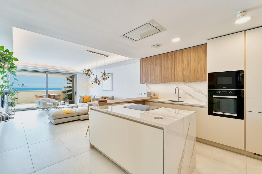 Apartment in Marbella, Andalusia, Spain 3 - 18446507