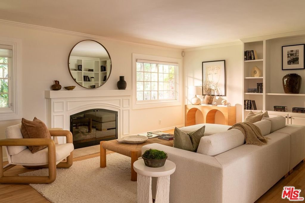 House in Los Angeles, California, United States 2 - 18446261