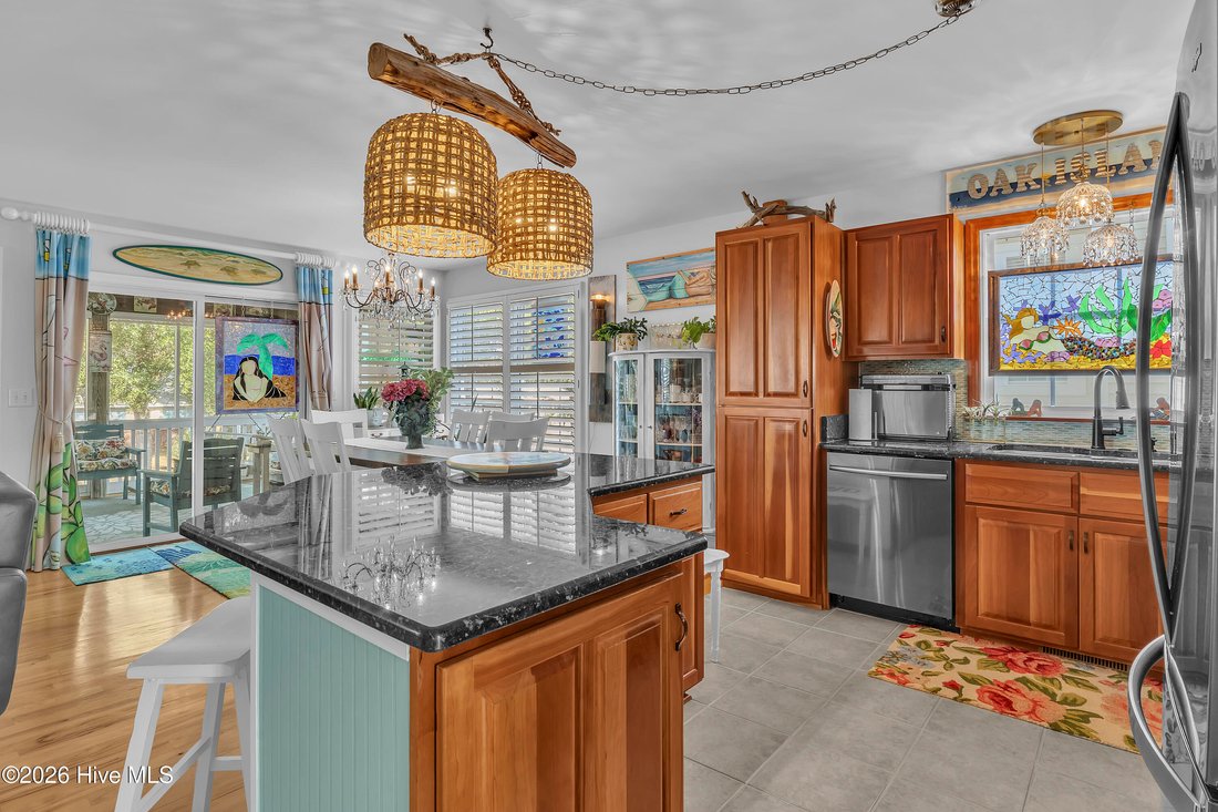 House in Oak Island, North Carolina, United States 3 - 18450333