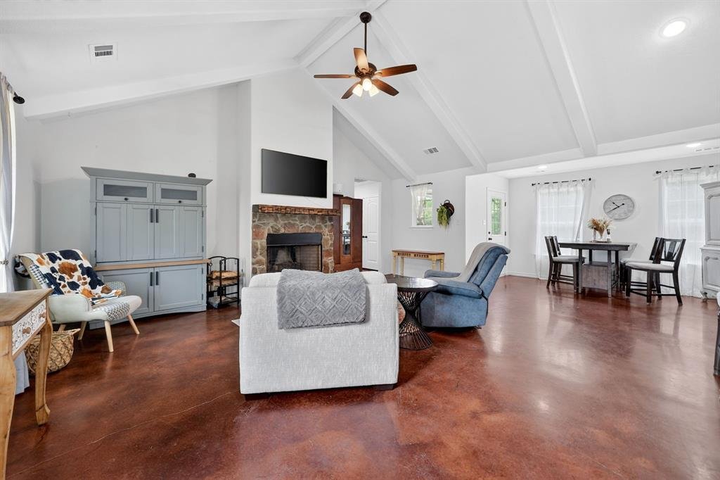 House in Caddo Mills, Texas, United States 3 - 18446959