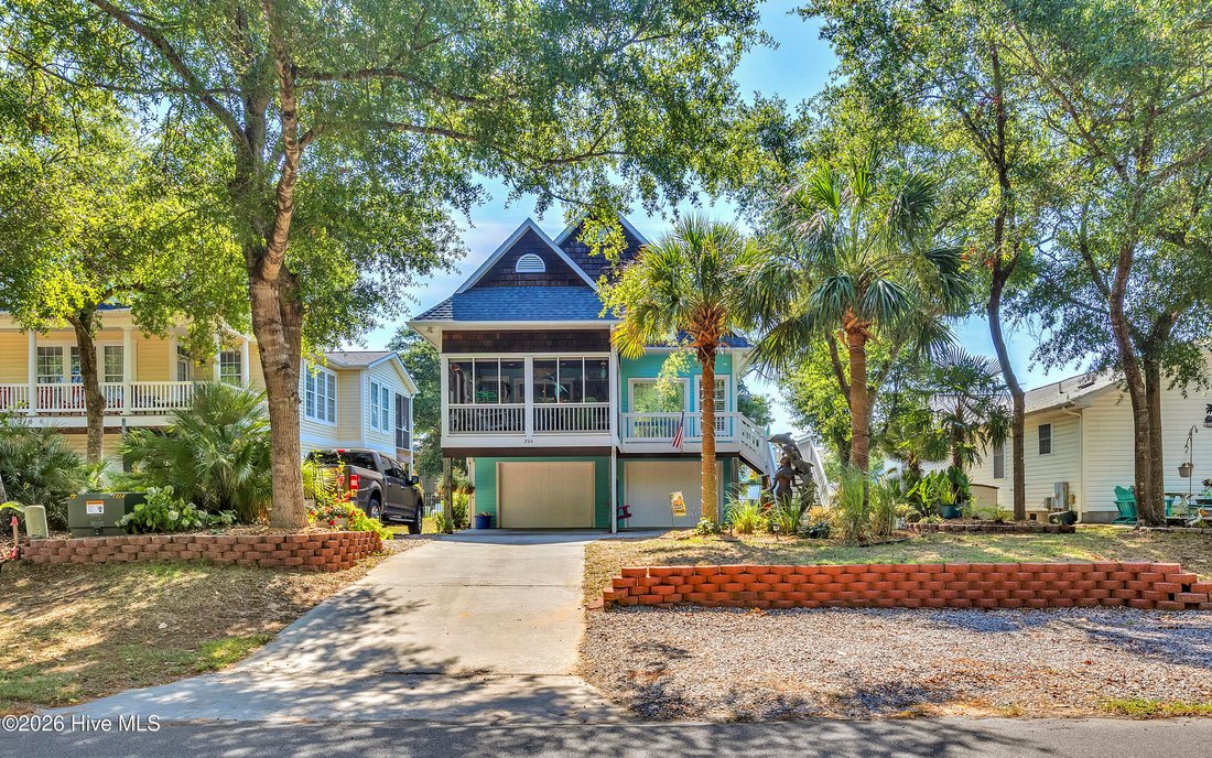House in Oak Island, North Carolina, United States 4 - 18450333