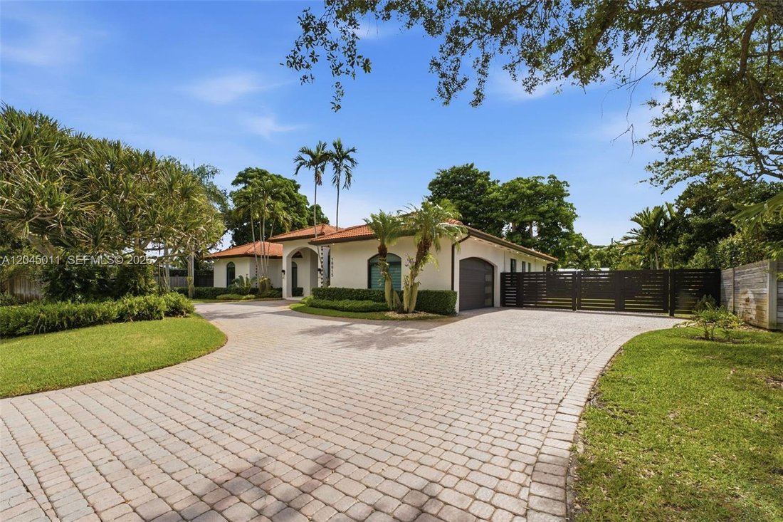 House in Cutler Bay, Florida, United States 2 - 18445875