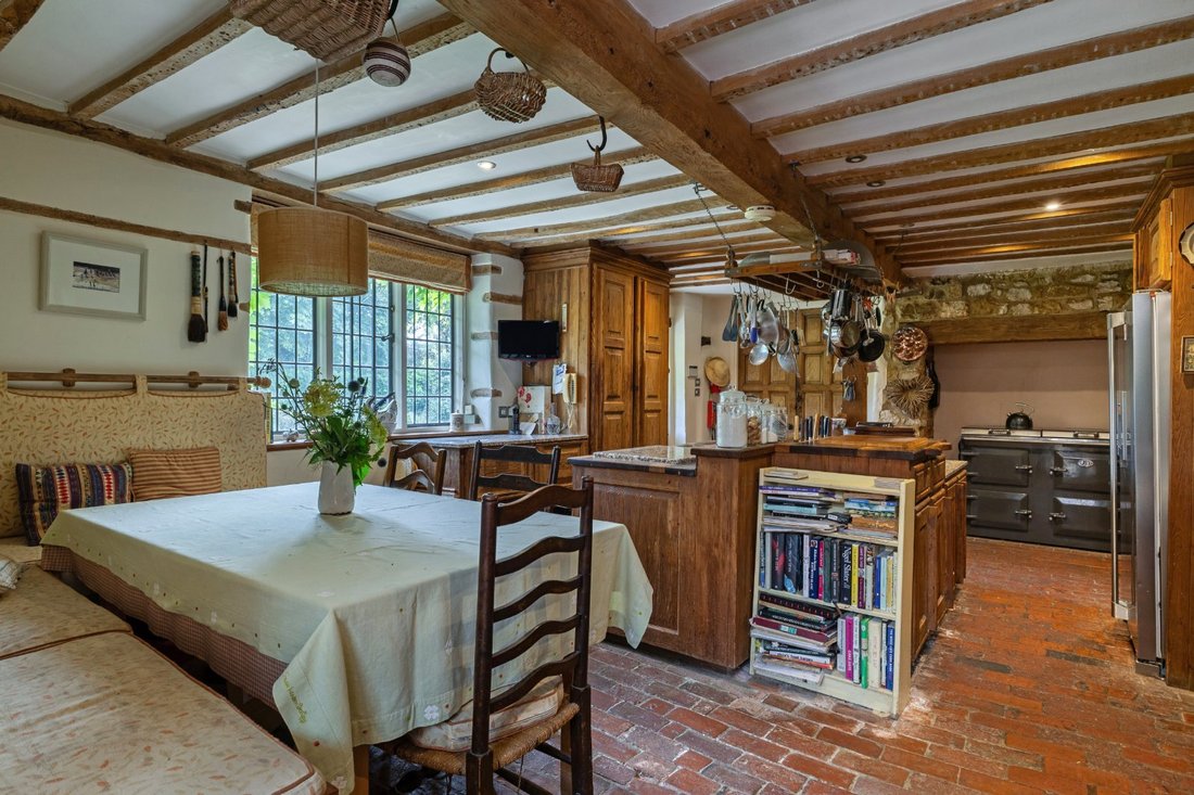 House in Wootton Rivers, England 5 - 18447417