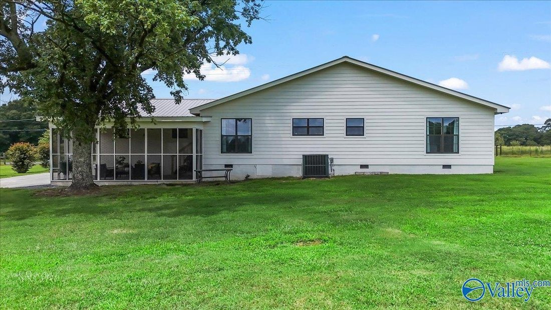Farm Ranch in Arab, Alabama, United States 5 - 18451211