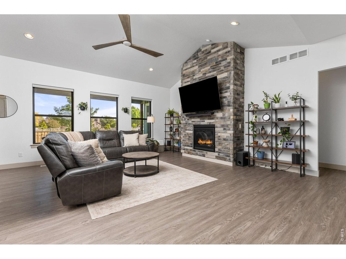 House in Windsor, Colorado, United States 5 - 18446002