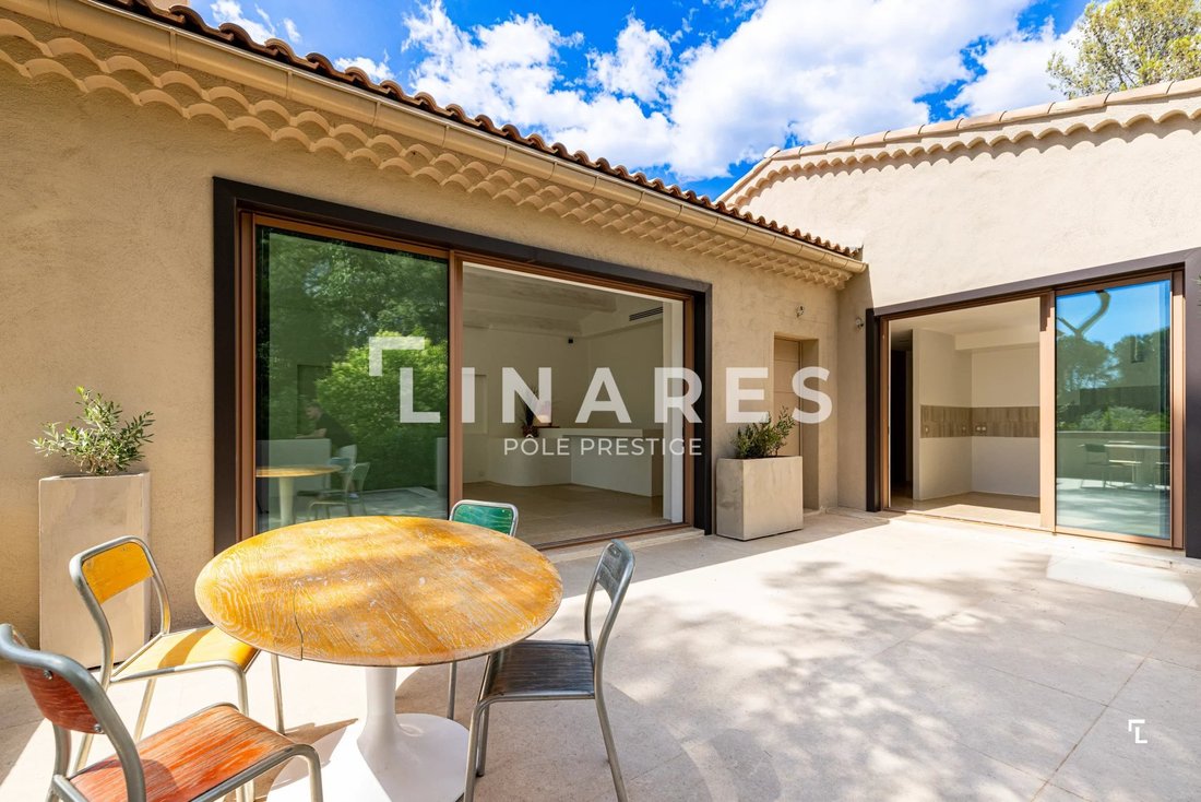Haus in Est-Repentance-Les Trois Bons Dieux, Aix-en-Provence, Frankreich 4 - 18446214