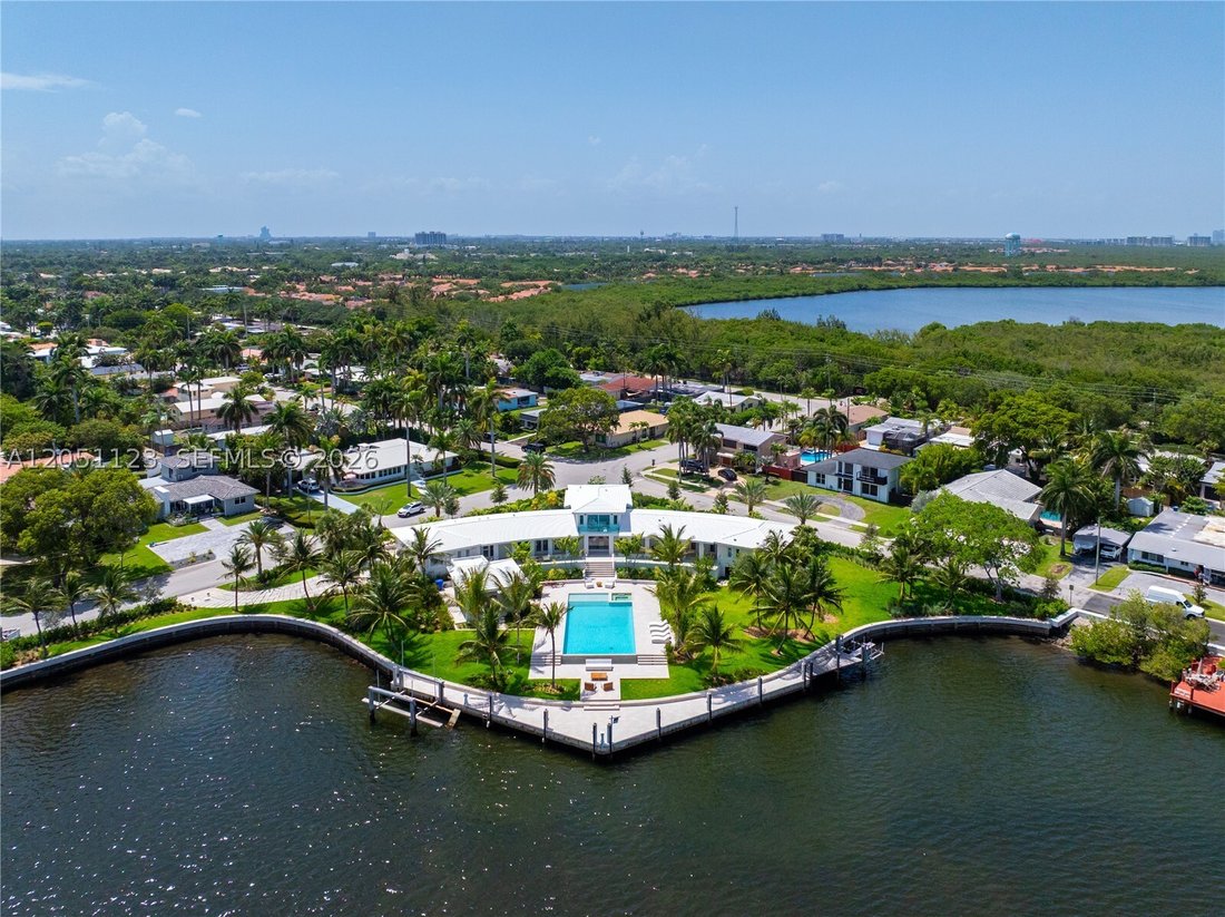 House in Hollywood, Florida, United States 1 - 18446188