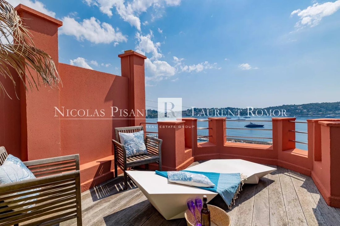 Villa à Côte d'Azur, Provence-Alpes-Côte d'Azur, France 2 - 18449831