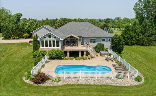 House in Brighton, Michigan, United States 1
