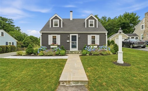 House in Middletown, Rhode Island, United States 1