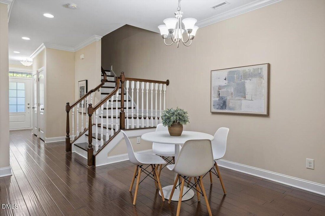 Townhouse in Cary, North Carolina, United States 3 - 18450357