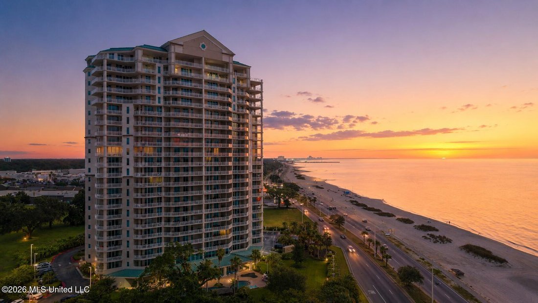 Condo in Biloxi, Mississippi, United States 1 - 18450784