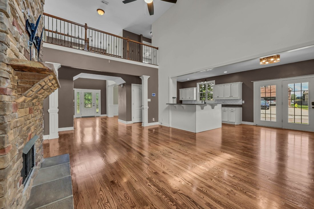 House in Clarksville, Tennessee, United States 1 - 17625390