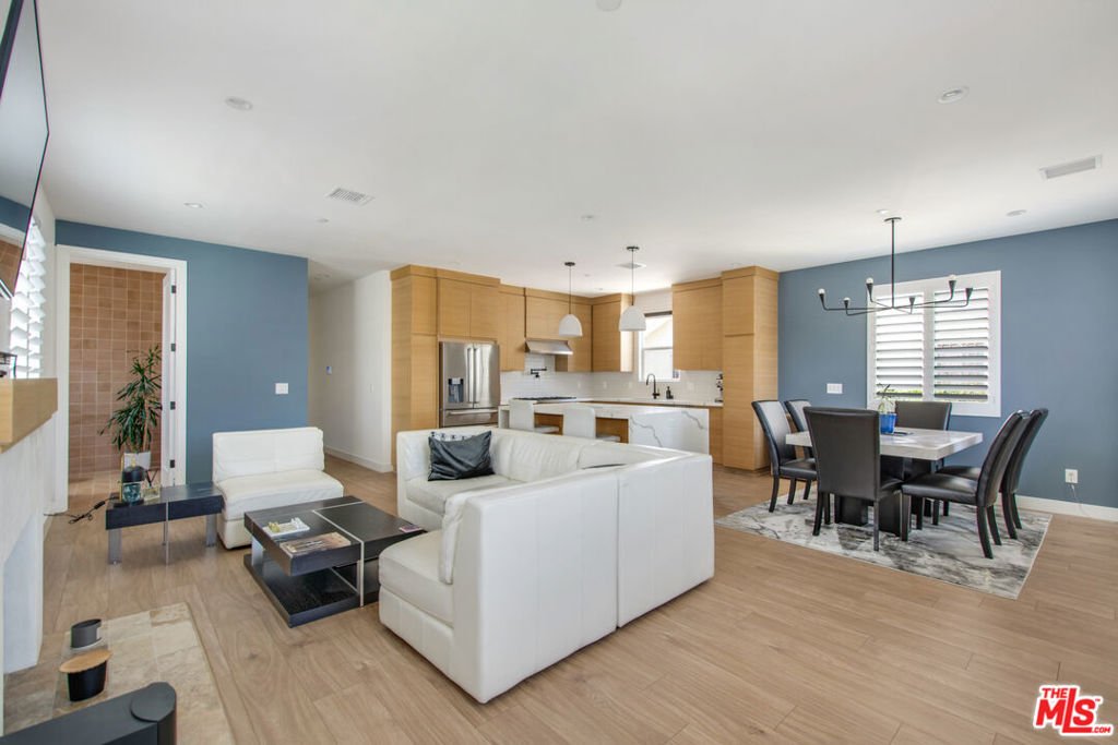 House in Los Angeles, California, United States 4 - 18449872