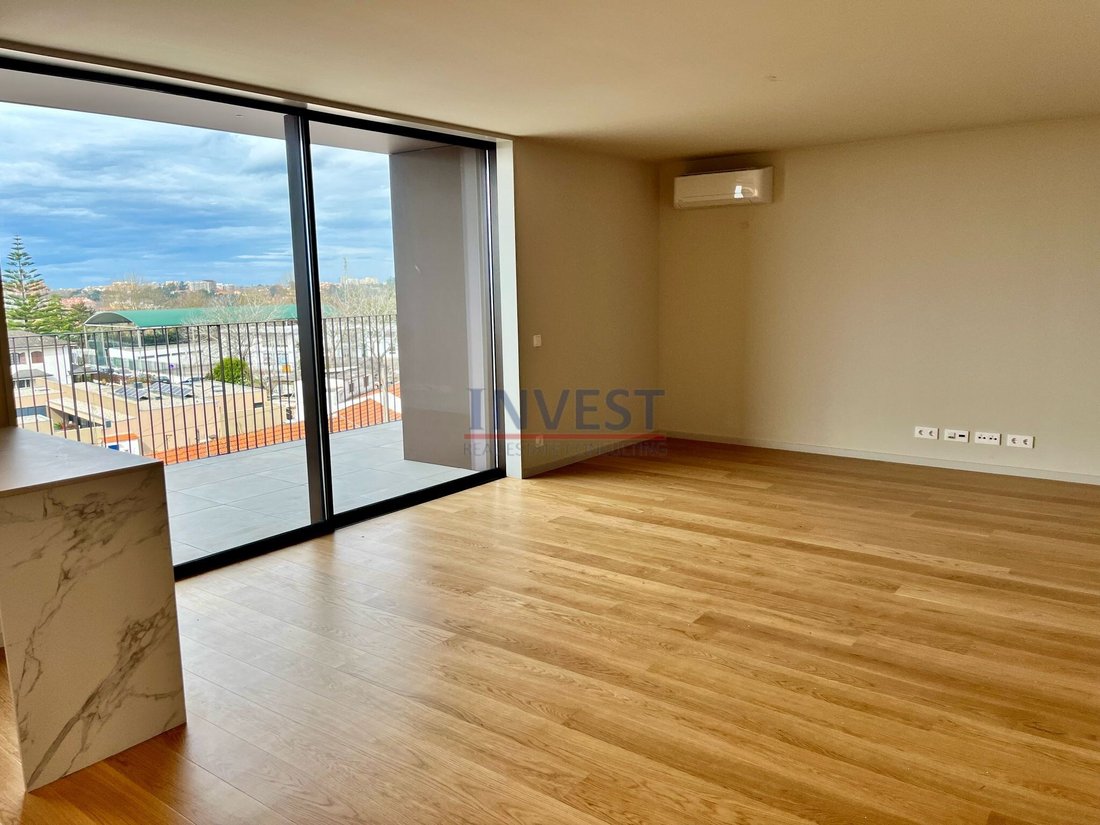 Apartment in Santa Marinha e Sao Pedro da Afurada, Porto District, Portugal 3 - 18448038