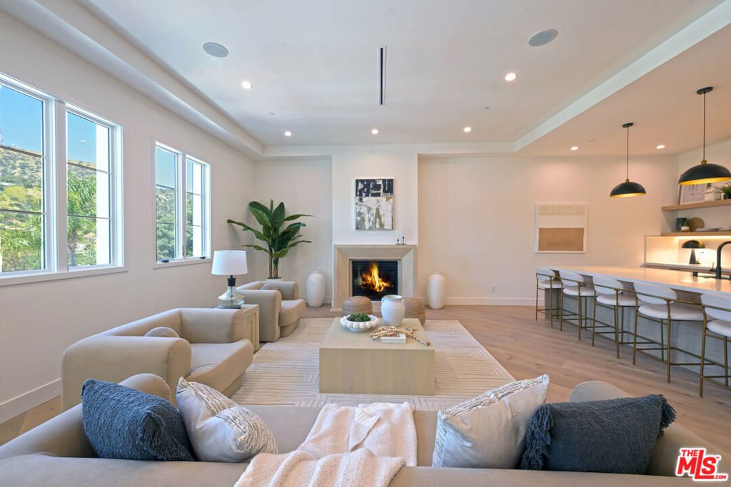 House in Los Angeles, California, United States 4 - 18449897