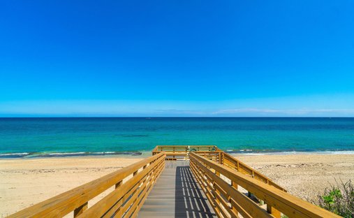 Condo in Palm Beach, Florida, United States 1