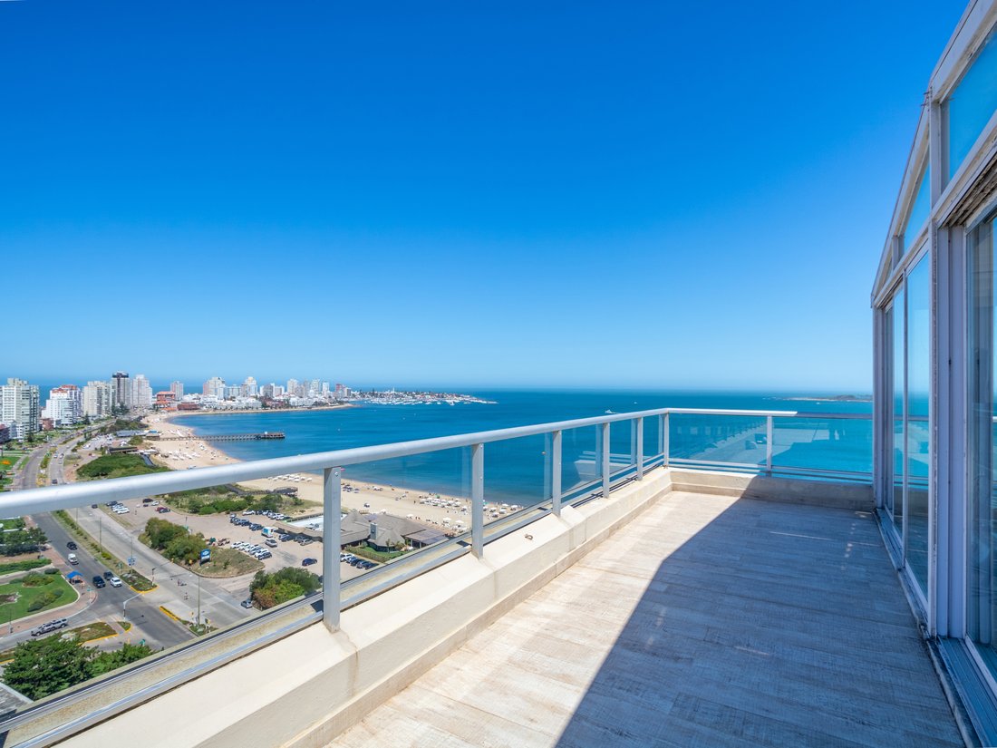 Penthouse in Maldonado, Maldonado Department, Uruguay 1 - 18449533