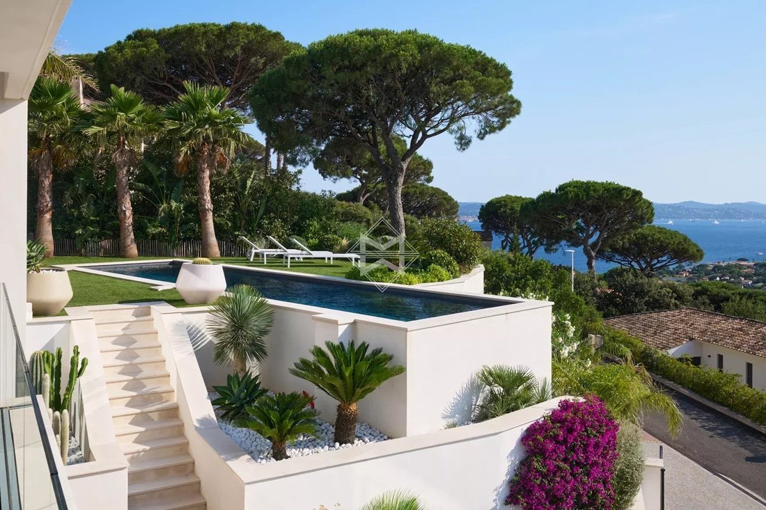 Villa in Nartelle-Noyer-Bellevue-bd des Sardinaux, Sainte-Maxime, France 2 - 18156580