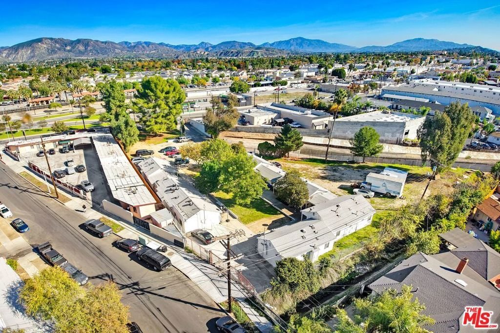 Los Angeles, California, United States 1 - 18449893