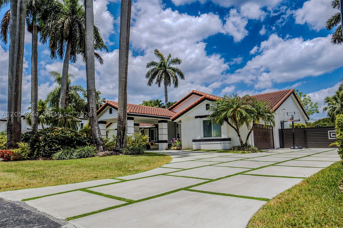 House in Miami, Florida, United States 1 - 18449485