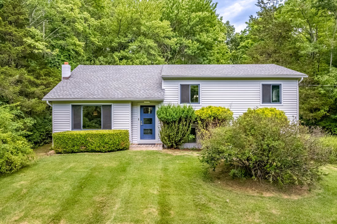 House in New Paltz, New York, United States 1 - 18447739