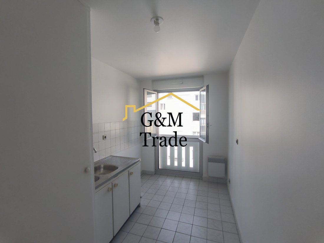 Apartment in Begin, Saint-Mande, France 4 - 18452459