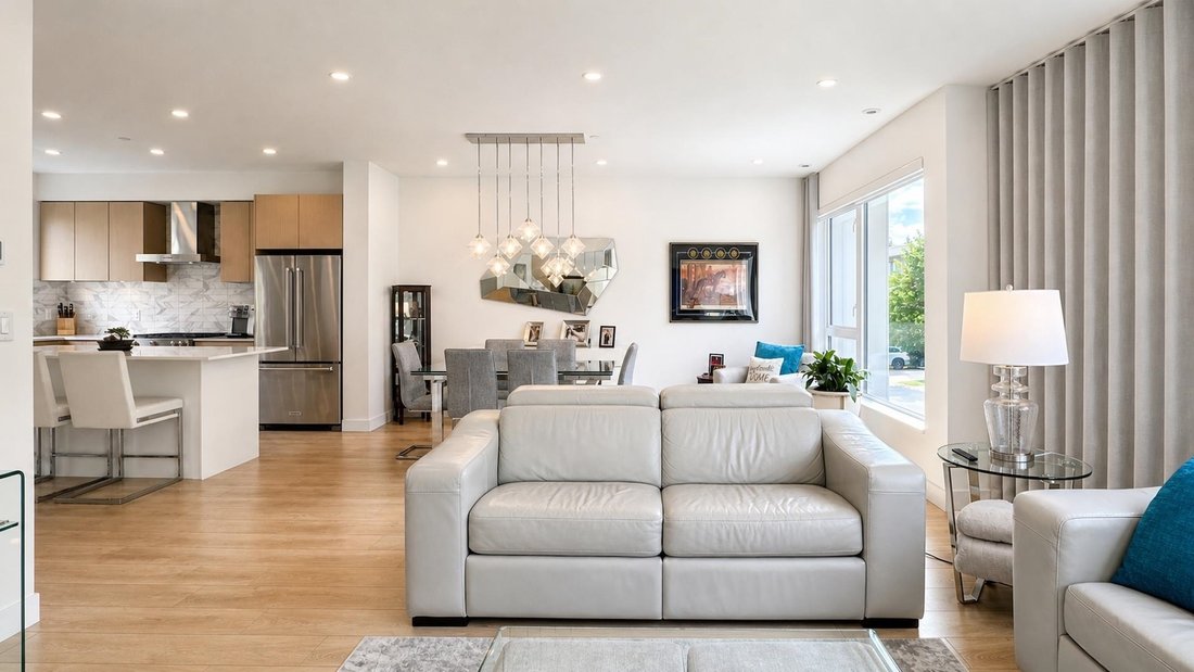 House in North Vancouver, British Columbia, Canada 4 - 18452366