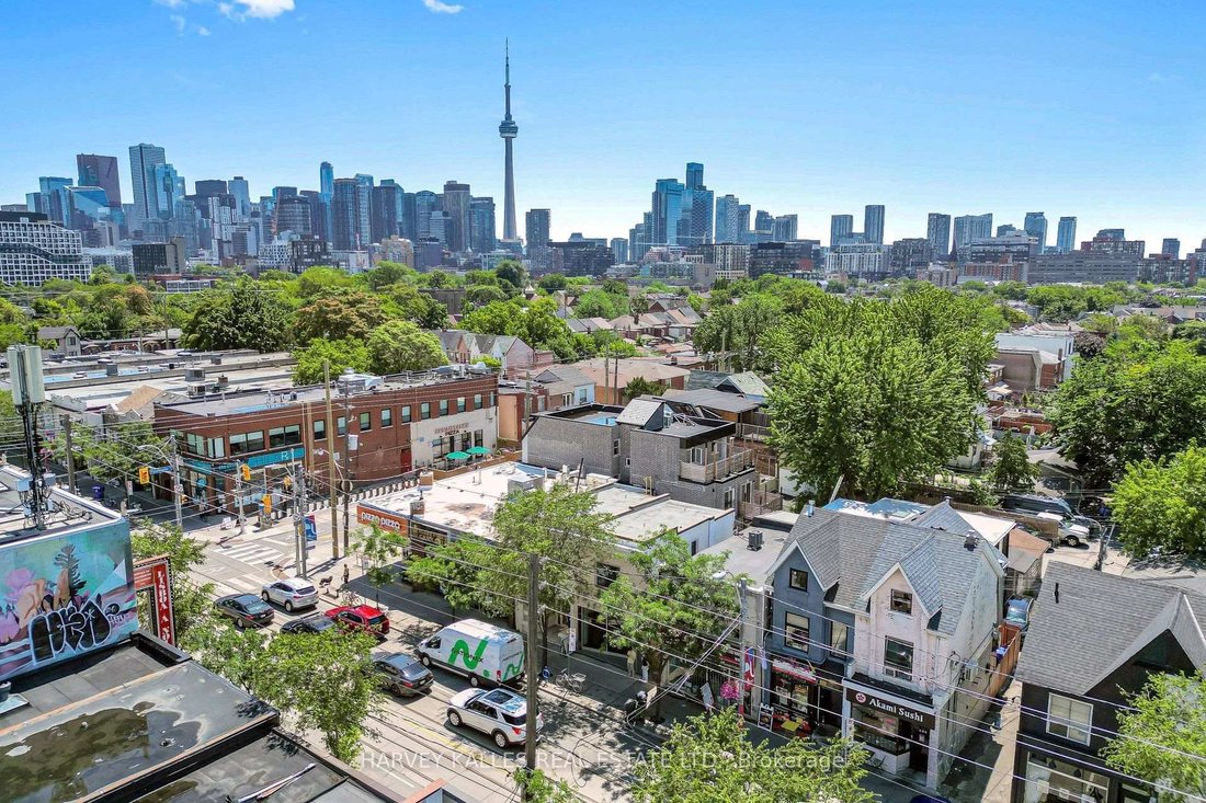 House in Toronto, Ontario, Canada 3 - 18452323