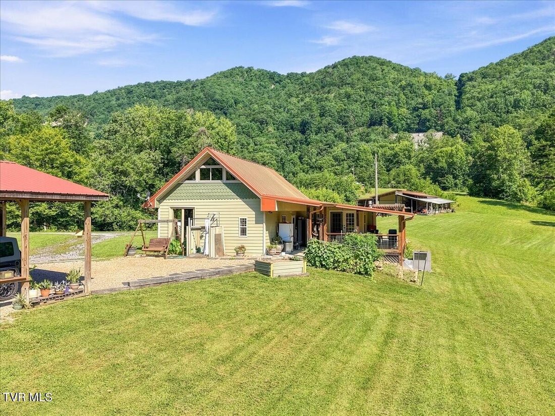 House in Rogersville, Tennessee, United States 4 - 18445901