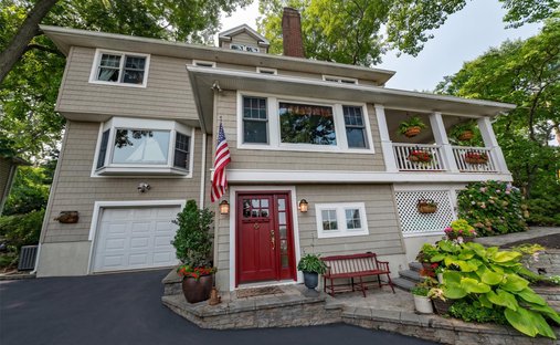 House in Halesite, New York, United States 1