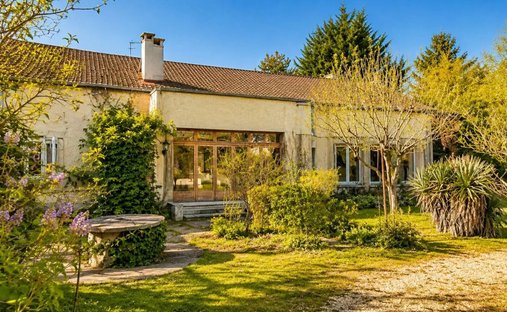 Land in Bonneuil-sur-Marne, Ile-de-France, France 1