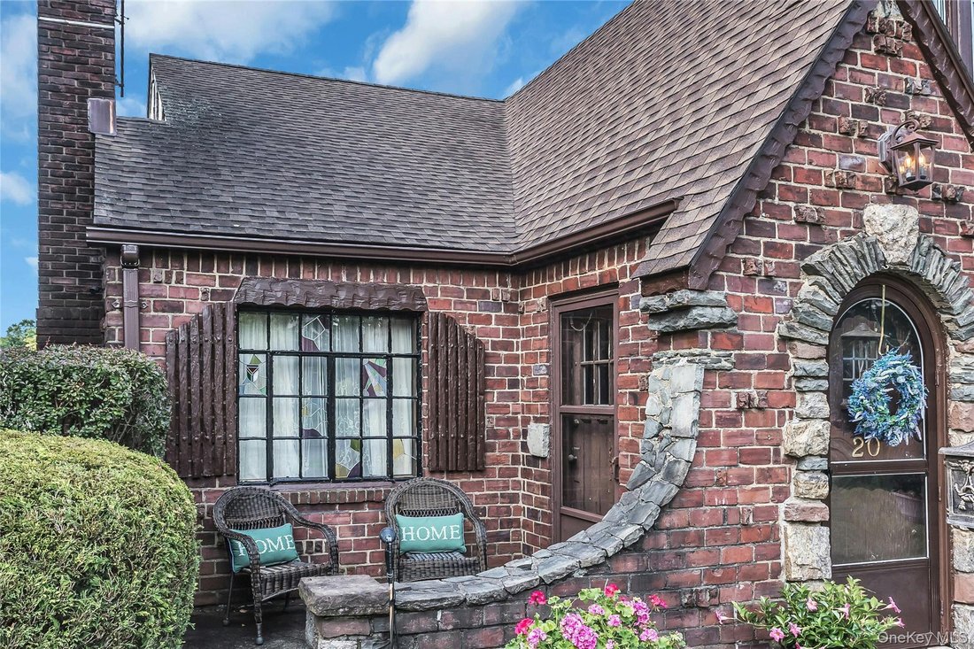 House in Malverne, New York, United States 3 - 18451365